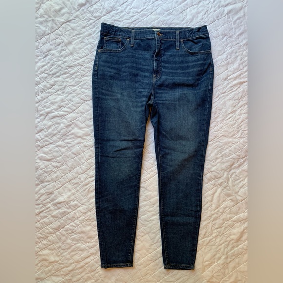 Madewell 10” High Rise Jeans with Adjustable Waist - Picture 2 of 7